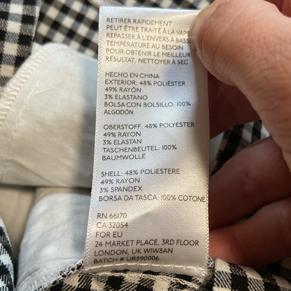 Urban Outfitters Gingham Mini Skirt with Pockets Size Extra Small - Picture 9 of 9